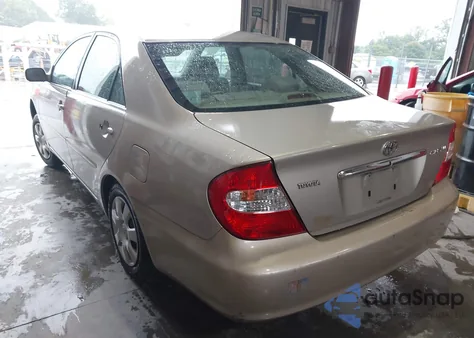 2003 Toyota Camry Le/Se/Xle z USA, uszkodzony, nr VIN 4T1BE32K83U770126